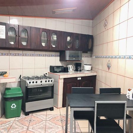 Monte Fresco Hostel Boutique Пунтаренас Екстериор снимка